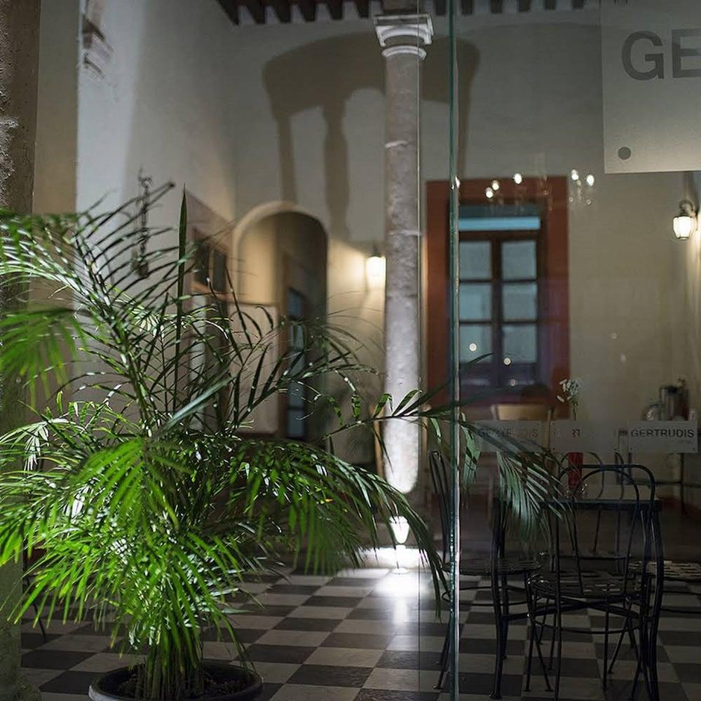 Gertrudis Hotel Morelia Eksteriør bilde